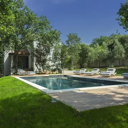 Feriehus Mit Privatem Pool Und Viel Privatsphare *